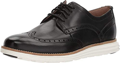 Cole Haan Men's Original Grand Shortwing Oxford Shoe, Black Leather/White, 11 Medium US