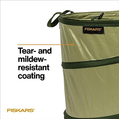 Fiskars Kangaroo Collapsible Garden Bag - 30 Gallon Lawn and Leaf Bag - Container for Lawn Care and Gardening - Green