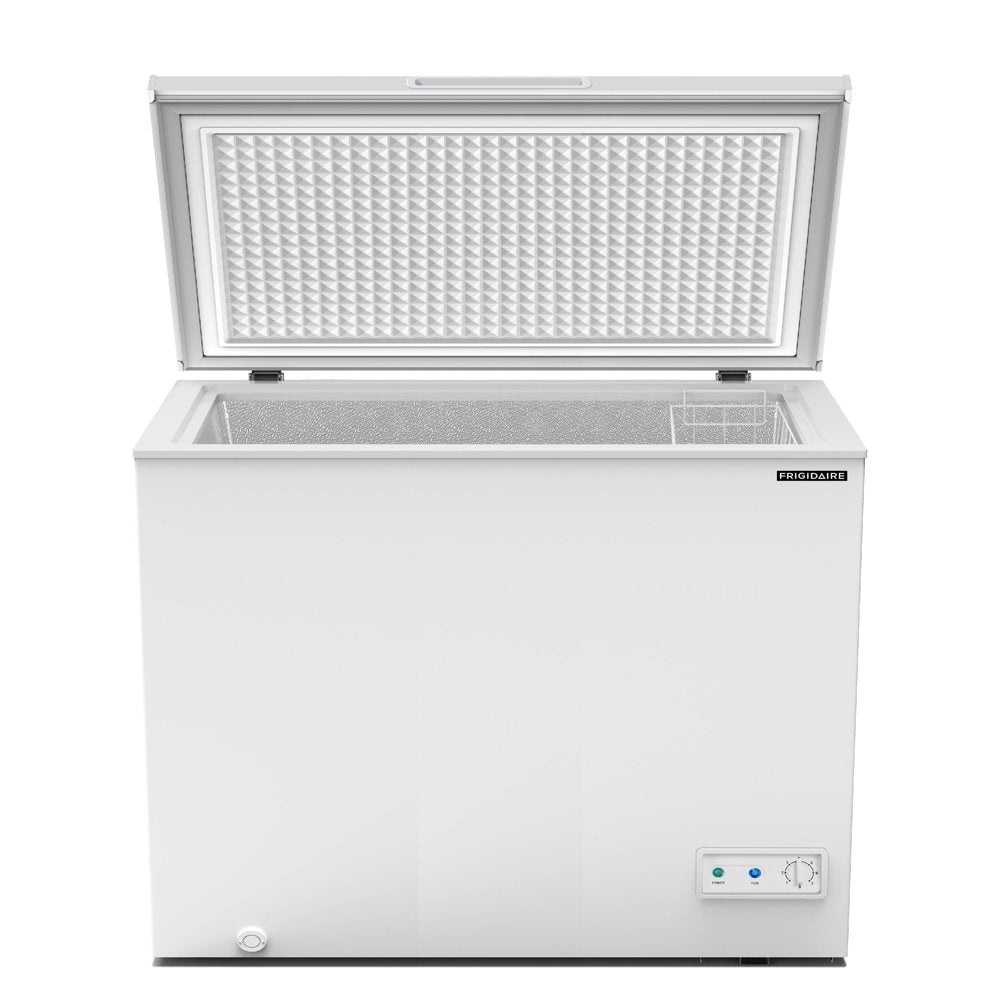 Frigidaire 7.0 Cu. ft. Chest Freezer, EFRF7003, White