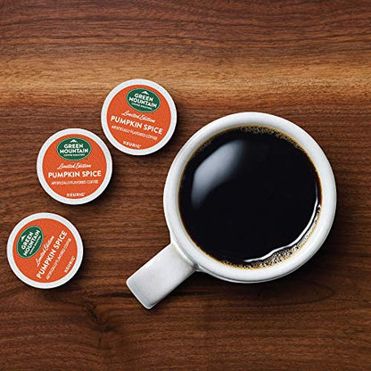 Green Mountain Coffee Roasters Seasonal Selections Pumpkin Spice, Keurig Single-Serve K-Cup Pods, Light Roast Cofee, 32 Count