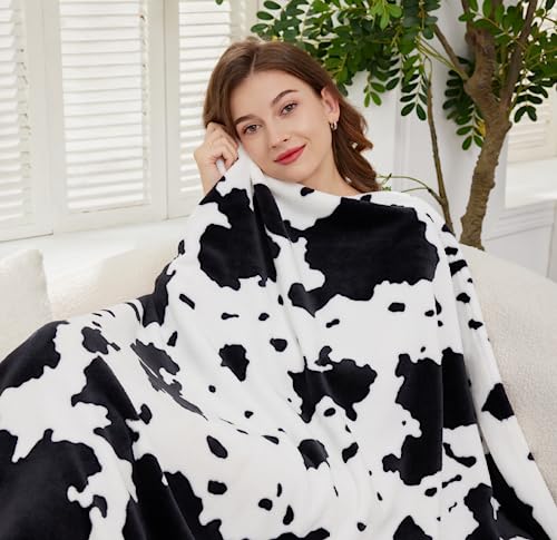 SeaRoomy Cow Print Blanket Soft Fuzzy Fleece Flannel Cow Throw Blanket for Couch Bed Cute Funny Cow Blanket for Adults Novelty Cool Birthday Gifts Gag Gifts for Adults Teens