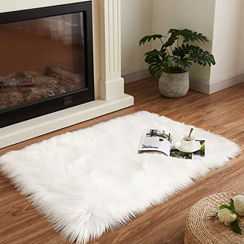 Goolela Faux Fur Rug Throw Rugs Small White Rug 2x3 Sheep Skin Rug Fluffy Washable Rug for Bedroom Dorm Bedside Rug Luxury Room Decor, Rectangle