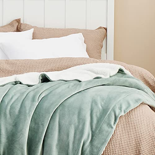 Bedsure Sherpa Fleece Throw Blanket Twin Size for Couch - Thick and Warm Blanket for Winter, Soft and Fuzzy Fall Throw Blanket for Bed, Sage Green, 60x80 Inches