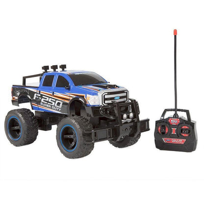 Ford F-250 Super Duty 1:14 Electric RC Monster Truck