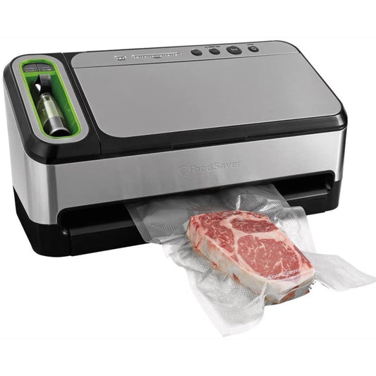 FoodSaver 4800 Series Vacuum Sealer Machine, 2-in-1 Automatic Vacuum Sealing System with Handheld Vacuum Sealer plus Starter Kit, v4840