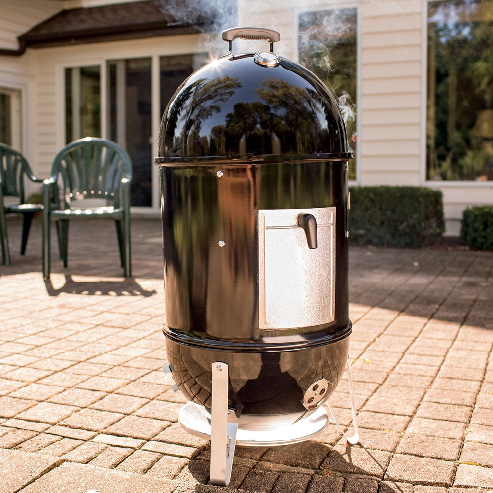 Weber Smokey Mountain Cooker Smoker (18.5 In.)