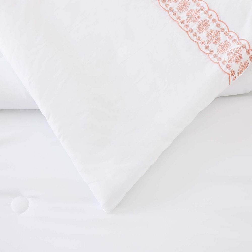 The Pioneer Woman White Cotton Eyelet 4-Piece Comforter Set, Full / Queen