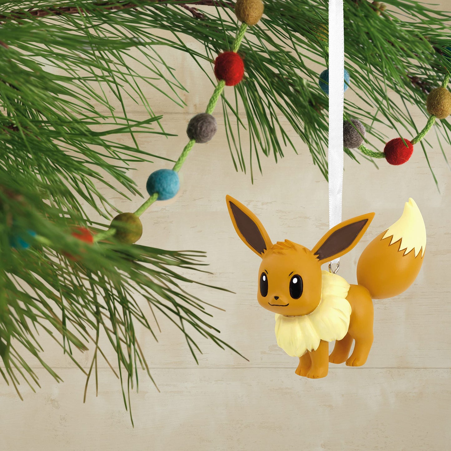 Hallmark Pokémon Eevee Christmas Ornament, Resin