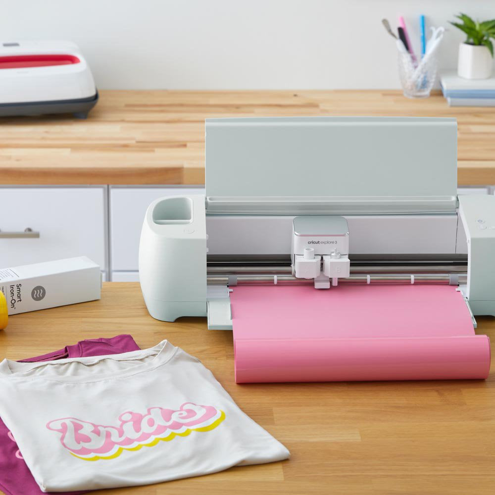 Cricut Explore 3 Machine Shimmer Vinyl Bundle