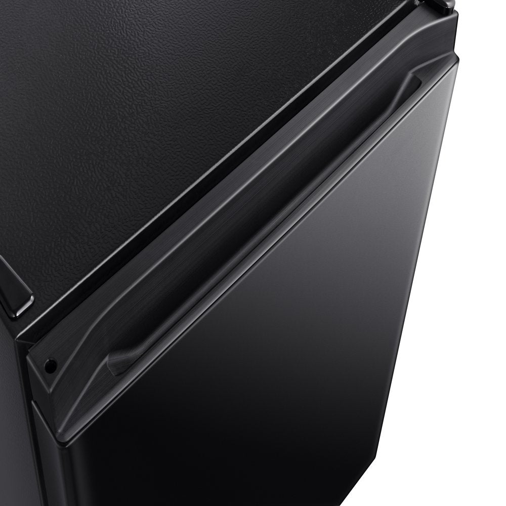 Hisense 1.6 Cu. Ft. Single Door Mini Fridge, Black