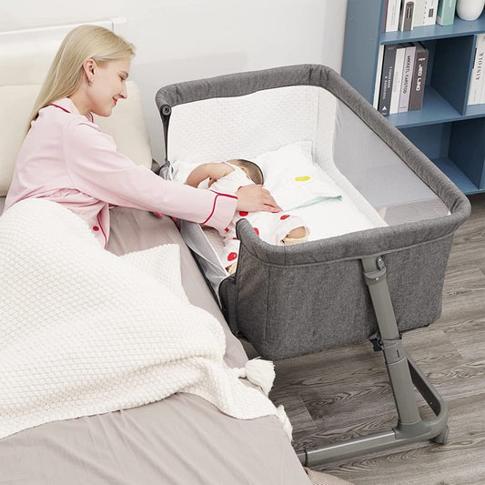 e Unisex Infant Flat Bedside Sleeper Bassinet with Wheels and Floding Frame for 0-9 Months Baby (Grey)