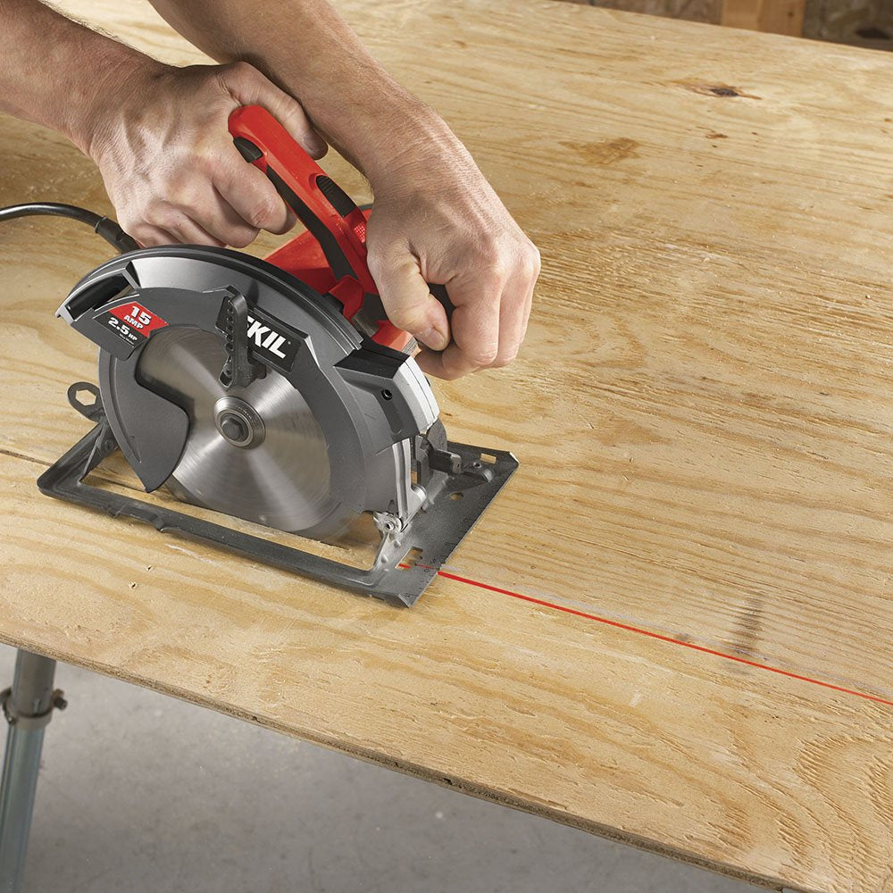 15 AMP CIRCULAR SAW