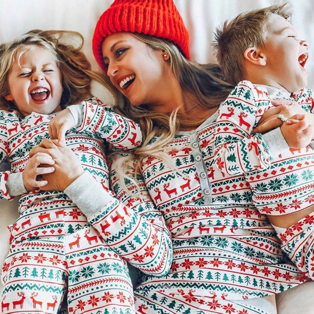 Baozhu Family Matching Christmas Deer Printing Family Fitted Cotton Soft Two-piece Pajamas Sets Outfits, Unisex