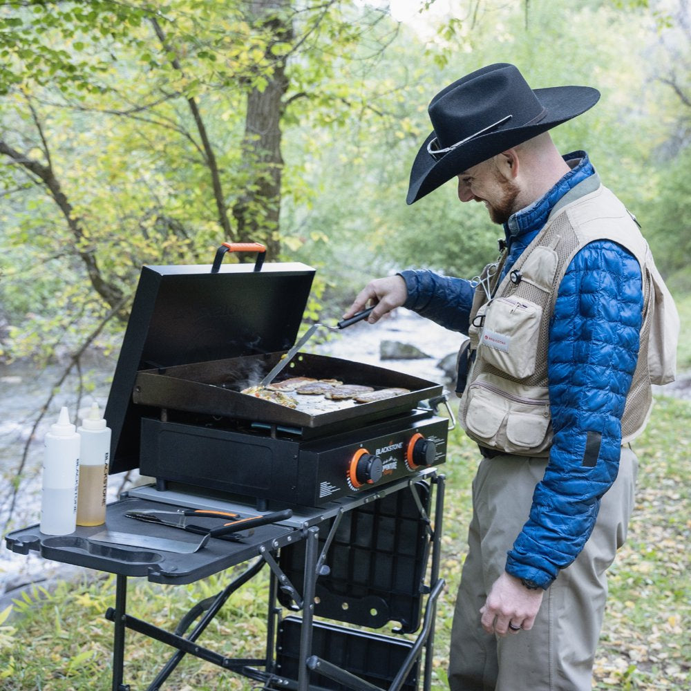 Blackstone Adventure Ready 2-Burner 22" Propane Griddle with Hard Cover in Black