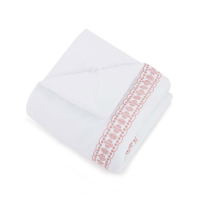 The Pioneer Woman White Cotton Eyelet 4-Piece Comforter Set, Full / Queen